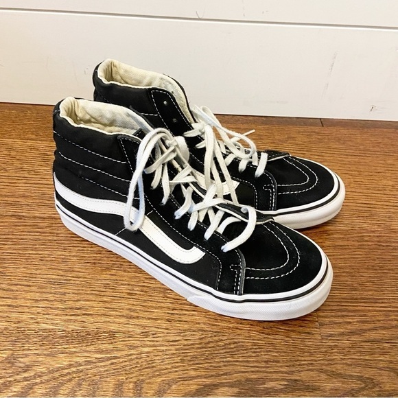 Vans | Unisex High Top Classic Black Skater Shoe Size Women’s 6.5/Men’s 5 - Picture 1 of 9